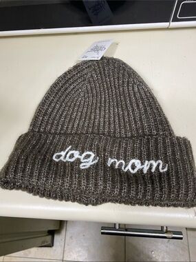 Dog Mom Ribbed Knit Beanie - Brown